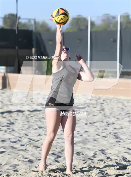 Thumbnail 3 in Salpointe Catholic vs. Chandler Prep (AIA Division II Pairs Semifinal) photogallery.