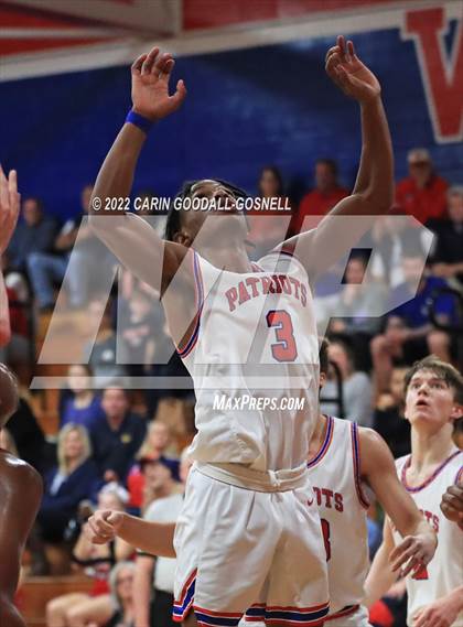 Thumbnail 3 in North Brunswick @ West Carteret (NCHSAA Round 1) photogallery.