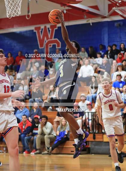 Thumbnail 3 in North Brunswick @ West Carteret (NCHSAA Round 1) photogallery.