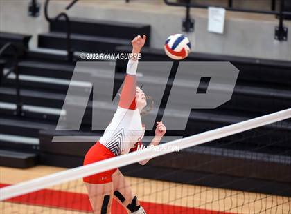 Thumbnail 1 in Shallowater vs. Denver City (UIL 3A Regions 1 & 2 Area Championship)  photogallery.