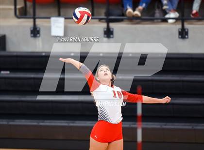Thumbnail 1 in Shallowater vs. Denver City (UIL 3A Regions 1 & 2 Area Championship)  photogallery.