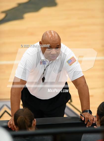 Thumbnail 1 in Shallowater vs. Denver City (UIL 3A Regions 1 & 2 Area Championship)  photogallery.