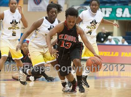 Thumbnail 1 in Mission Bay vs Mount Miguel (CIF SDS D3 Final) photogallery.