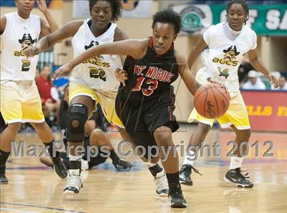 Thumbnail 2 in Mission Bay vs Mount Miguel (CIF SDS D3 Final) photogallery.