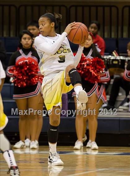 Thumbnail 1 in Mission Bay vs Mount Miguel (CIF SDS D3 Final) photogallery.