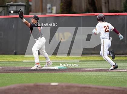 Thumbnail 1 in Eastside Catholic @ O'Dea photogallery.