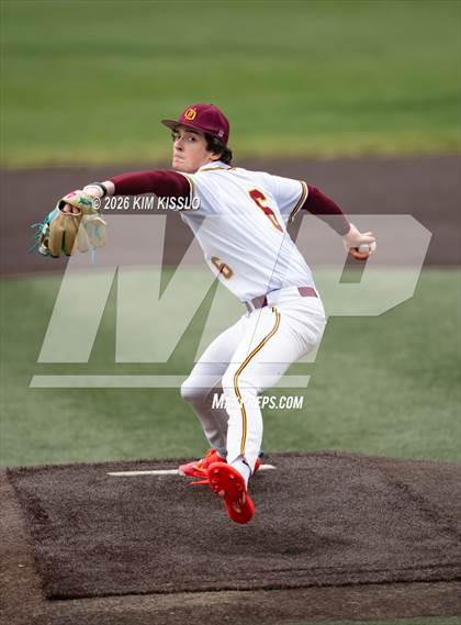Thumbnail 3 in Eastside Catholic @ O'Dea photogallery.