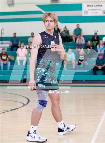 Thumbnail 3 in Mission Vista vs Eagle Rock (CIF State D3 SoCal Regional Playoff)   photogallery.