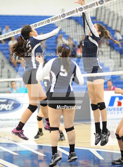 Thumbnail 2 in Capistrano Valley Christian vs. San Gabriel Academy (CIF SS D9 Final) photogallery.