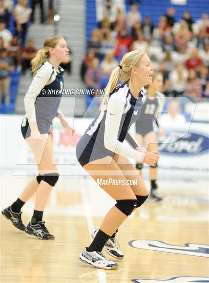 Thumbnail 3 in Capistrano Valley Christian vs. San Gabriel Academy (CIF SS D9 Final) photogallery.