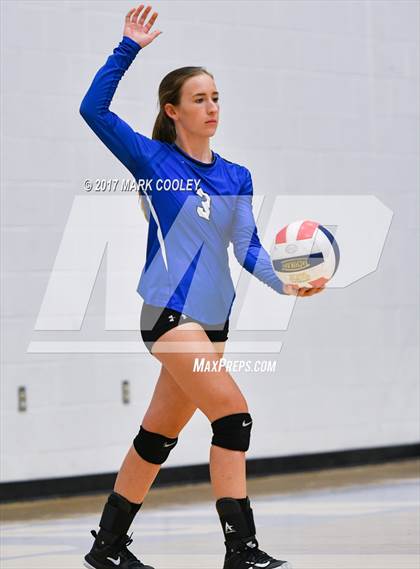 Thumbnail 1 in Connally @ Robinson photogallery.