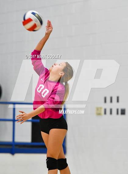 Thumbnail 1 in Connally @ Robinson photogallery.