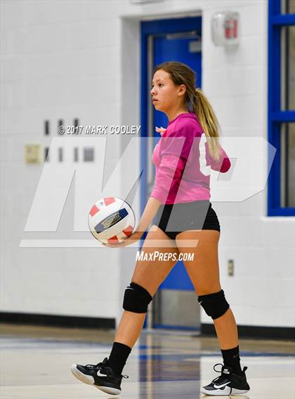 Thumbnail 1 in Connally @ Robinson photogallery.