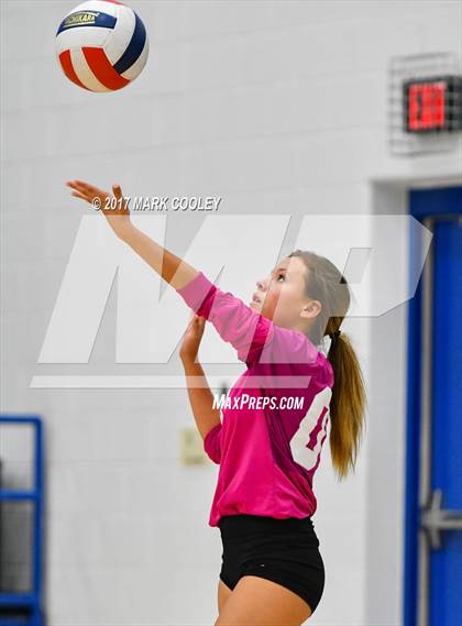 Thumbnail 3 in Connally @ Robinson photogallery.