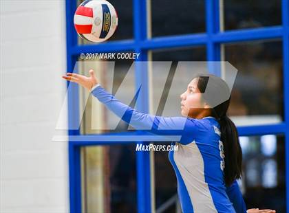 Thumbnail 1 in Connally @ Robinson photogallery.
