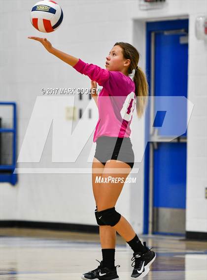Thumbnail 2 in Connally @ Robinson photogallery.