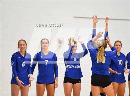 Thumbnail 1 in Connally @ Robinson photogallery.