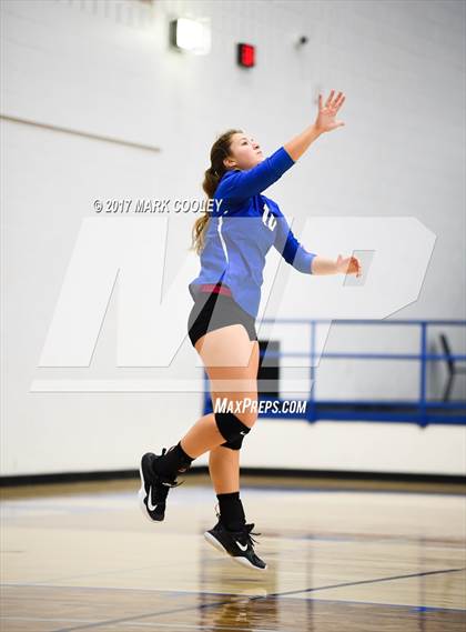 Thumbnail 1 in Connally @ Robinson photogallery.