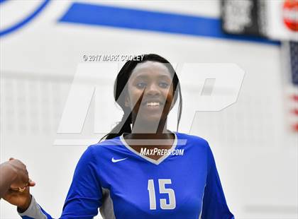 Thumbnail 1 in Connally @ Robinson photogallery.
