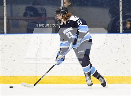 Thumbnail 1 in Dexter Southfield vs. Canterbury (Lawrence Piatelli Jamboree) photogallery.