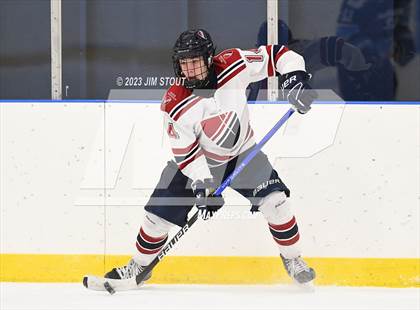 Thumbnail 3 in Dexter Southfield vs. Canterbury (Lawrence Piatelli Jamboree) photogallery.