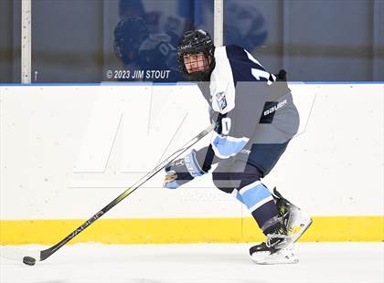 Thumbnail 3 in Dexter Southfield vs. Canterbury (Lawrence Piatelli Jamboree) photogallery.
