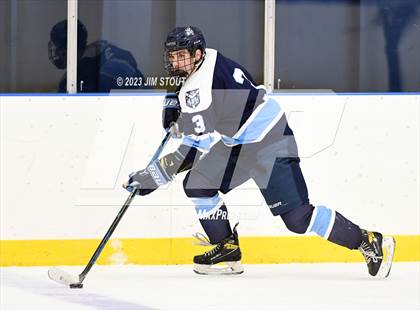 Thumbnail 2 in Dexter Southfield vs. Canterbury (Lawrence Piatelli Jamboree) photogallery.