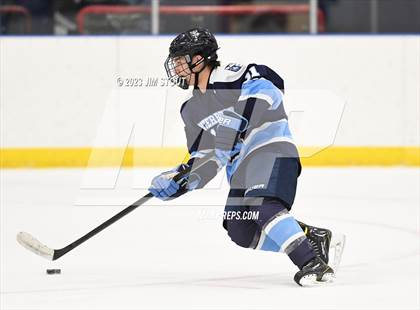 Thumbnail 2 in Dexter Southfield vs. Canterbury (Lawrence Piatelli Jamboree) photogallery.