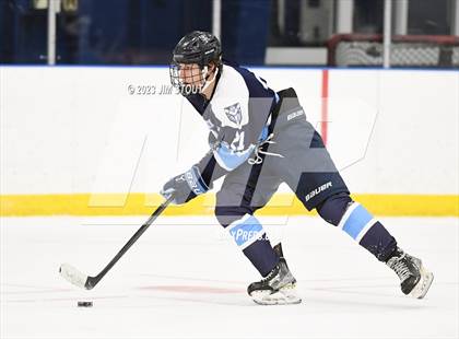 Thumbnail 1 in Dexter Southfield vs. Canterbury (Lawrence Piatelli Jamboree) photogallery.
