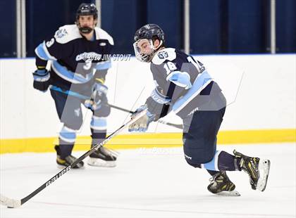 Thumbnail 3 in Dexter Southfield vs. Canterbury (Lawrence Piatelli Jamboree) photogallery.