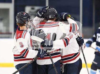 Thumbnail 3 in Dexter Southfield vs. Canterbury (Lawrence Piatelli Jamboree) photogallery.