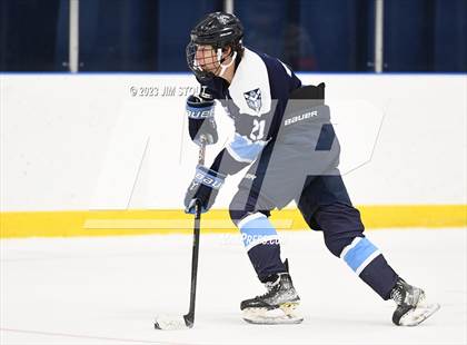Thumbnail 1 in Dexter Southfield vs. Canterbury (Lawrence Piatelli Jamboree) photogallery.