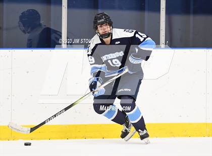 Thumbnail 3 in Dexter Southfield vs. Canterbury (Lawrence Piatelli Jamboree) photogallery.