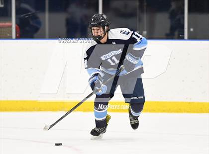 Thumbnail 2 in Dexter Southfield vs. Canterbury (Lawrence Piatelli Jamboree) photogallery.