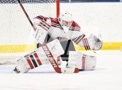 Thumbnail 3 in Dexter Southfield vs. Canterbury (Lawrence Piatelli Jamboree) photogallery.