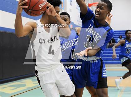Thumbnail 2 in Cy-Fair vs. Mansfield Summit (McDonald's Texas Invitational) photogallery.