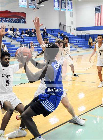 Thumbnail 3 in Cy-Fair vs. Mansfield Summit (McDonald's Texas Invitational) photogallery.