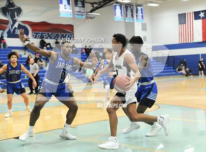 Thumbnail 2 in Cy-Fair vs. Mansfield Summit (McDonald's Texas Invitational) photogallery.