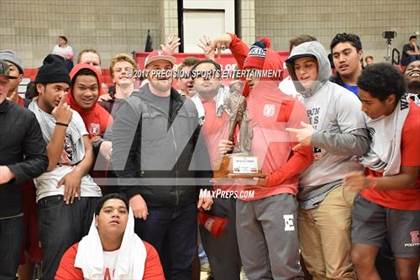 Thumbnail 2 in East TOC Ceremony photogallery.