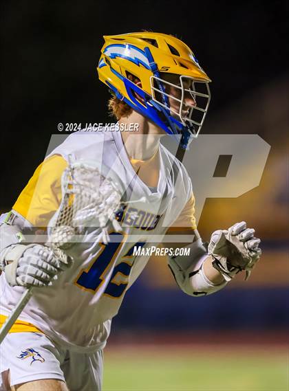 Thumbnail 2 in Agoura vs. Sierra Canyon (CIF-SS D-2 Semi Final) photogallery.