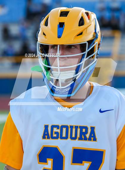 Thumbnail 3 in Agoura vs. Sierra Canyon (CIF-SS D-2 Semi Final) photogallery.