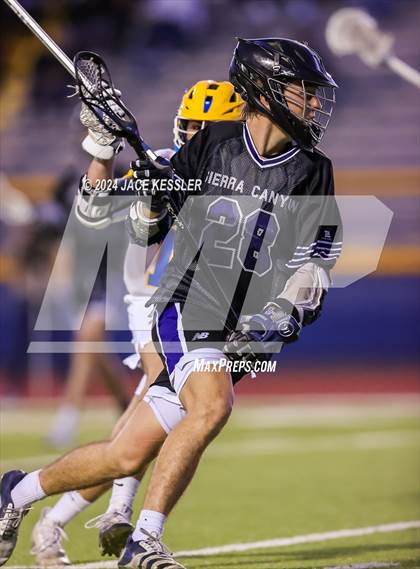 Thumbnail 2 in Agoura vs. Sierra Canyon (CIF-SS D-2 Semi Final) photogallery.