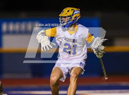 Thumbnail 2 in Agoura vs. Sierra Canyon (CIF-SS D-2 Semi Final) photogallery.