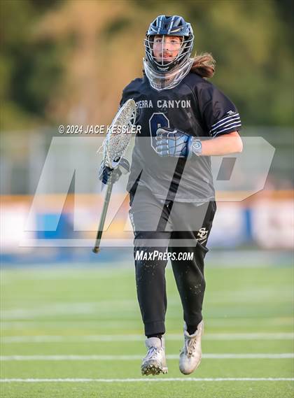 Thumbnail 3 in Agoura vs. Sierra Canyon (CIF-SS D-2 Semi Final) photogallery.
