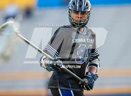 Thumbnail 1 in Agoura vs. Sierra Canyon (CIF-SS D-2 Semi Final) photogallery.
