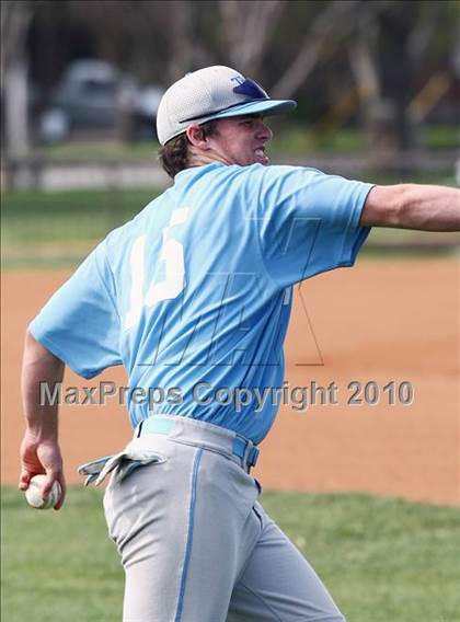 Thumbnail 2 in Trinity Valley vs St. Mark's photogallery.