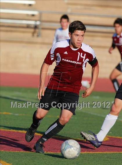 Thumbnail 1 in Paramount vs. Torrey Pines (CIF SoCal Regional D1 Playoffs) photogallery.