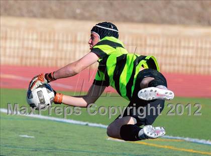 Thumbnail 1 in Paramount vs. Torrey Pines (CIF SoCal Regional D1 Playoffs) photogallery.