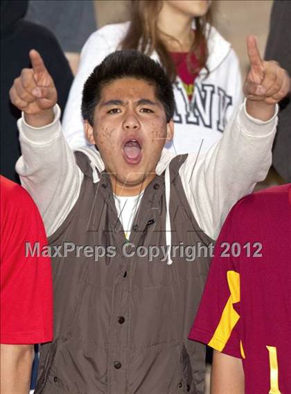 Thumbnail 3 in Paramount vs. Torrey Pines (CIF SoCal Regional D1 Playoffs) photogallery.