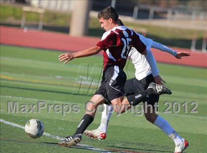 Thumbnail 2 in Paramount vs. Torrey Pines (CIF SoCal Regional D1 Playoffs) photogallery.